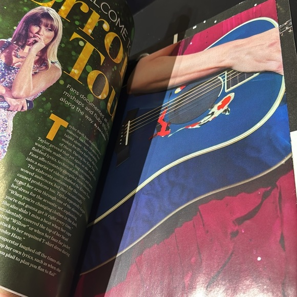 Taylor Swift Eras Tour | Magazine | Collectible - Picture 5 of 6